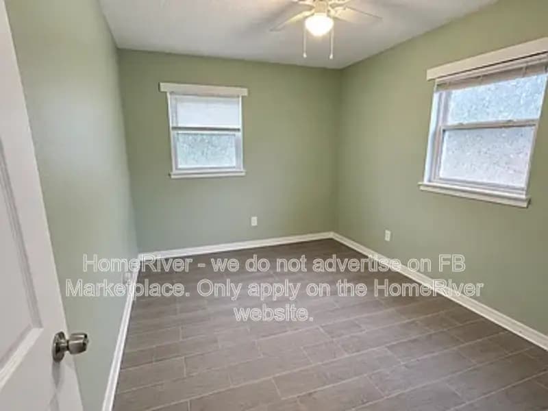 Pensacola House: 705 Vendee Ln