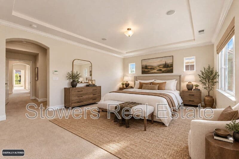 Danville House: 310 La Spezia