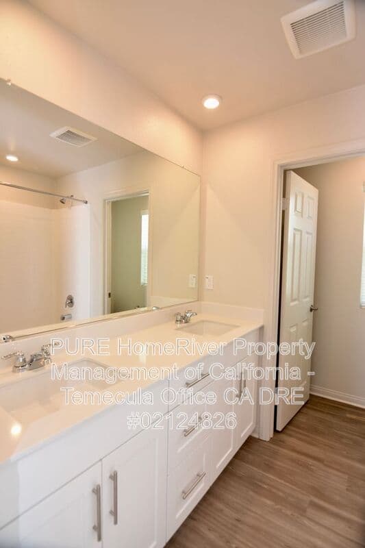 Menifee House: 26927 Colorado Drive