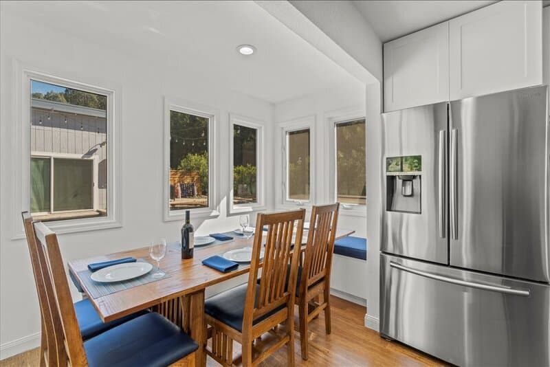Cloverdale House: 47 Geysers Road