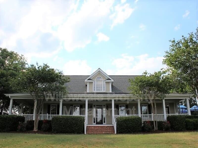 Apex Townhome: 1200 Scotts Ridge Trail