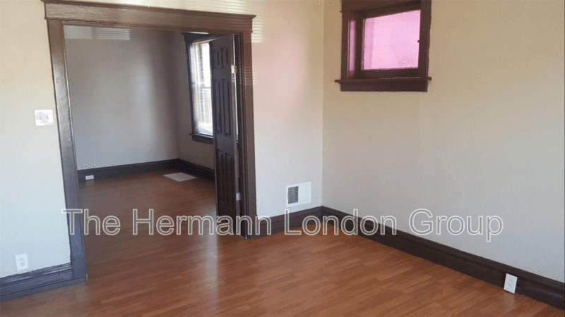 Saint Louis Condo: 4242 Dewey Ave