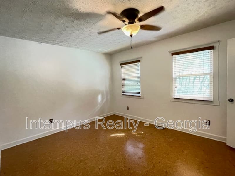 Alpharetta House: 10440 Virginia Pine Ln