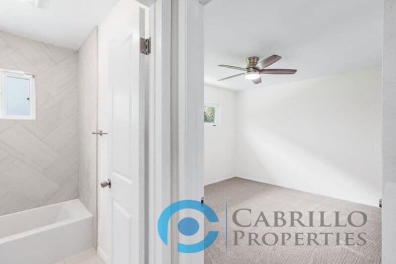 Carlsbad Condo: 885 Home Ave