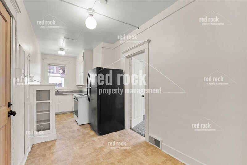 Spokane Condo: 615 West 6th Avenue - D
