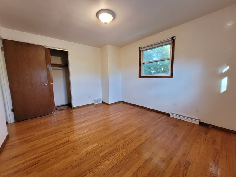 Neenah Condo: 1118 Melrose Court