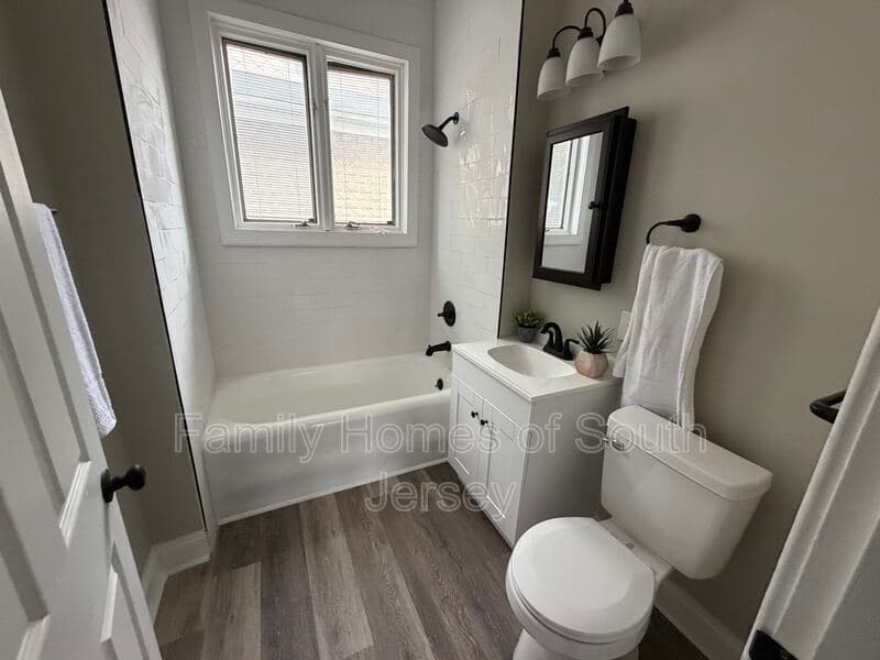 Baltimore House: 3505 Frankford Ave