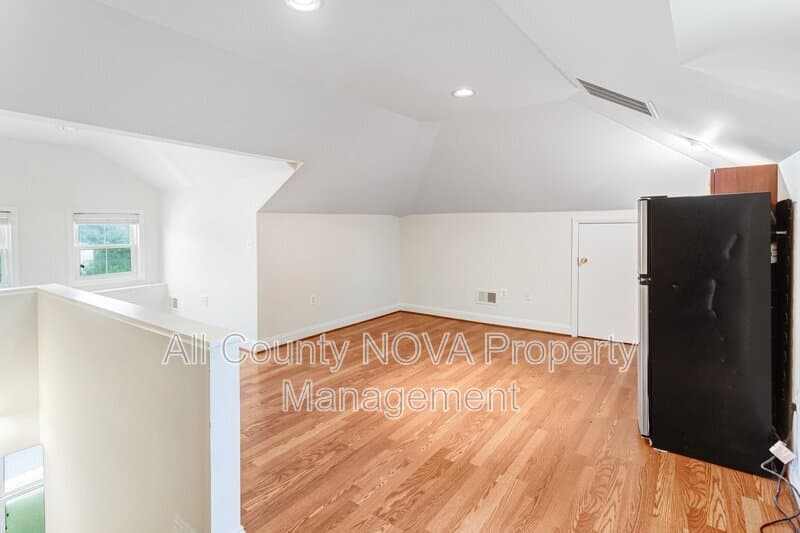 Manassas Condo: 8753 Signal Hill Rd