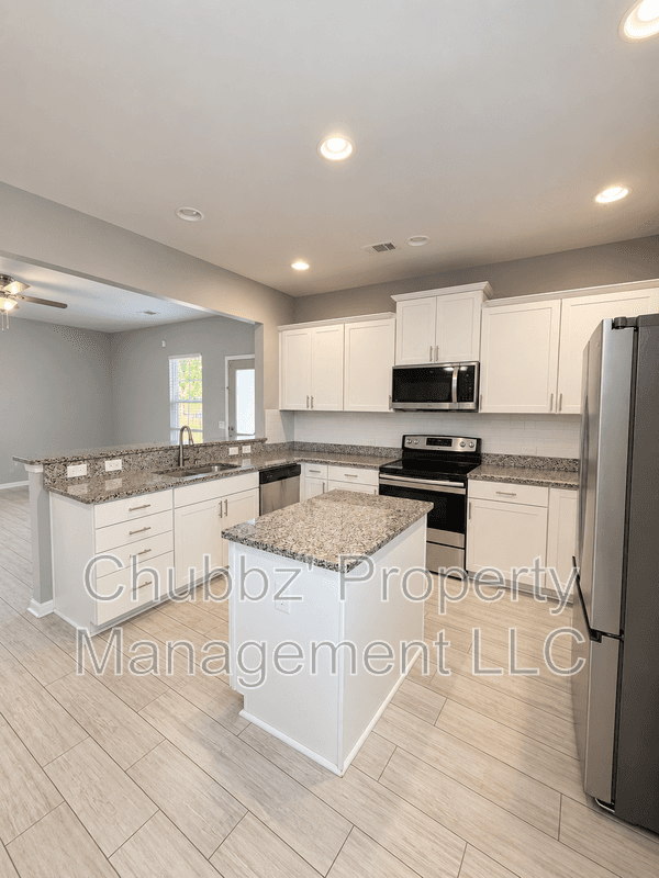 Beaufort House: 4 Wando Pl