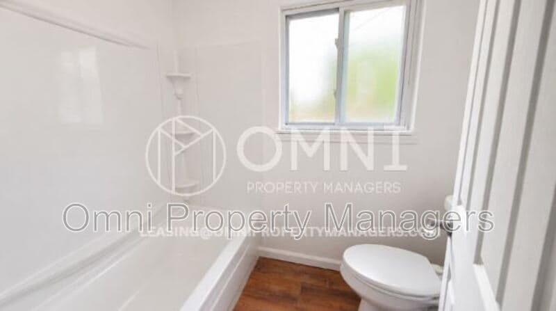 Detroit Condo: 11360 Wyoming Ave