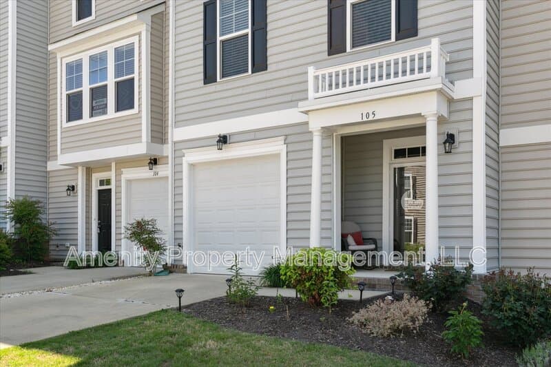 Williamsburg Townhome: 105 Prosperity Court - 1