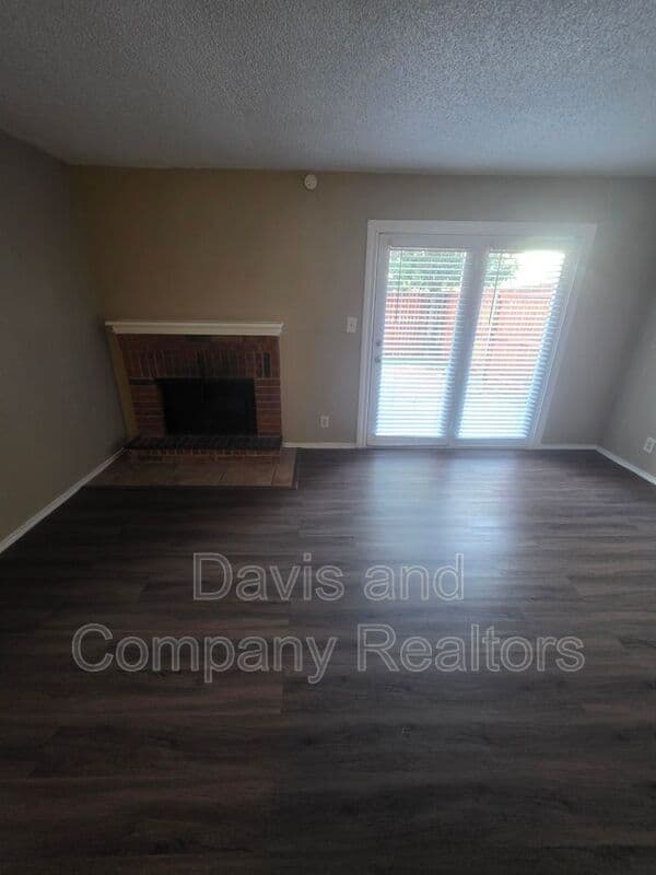 Midland House: 3316 Caldera Blvd 124
