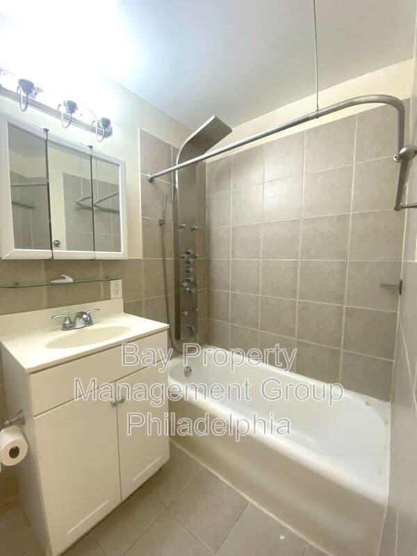 Philadelphia Condo: 437 W School House Ln