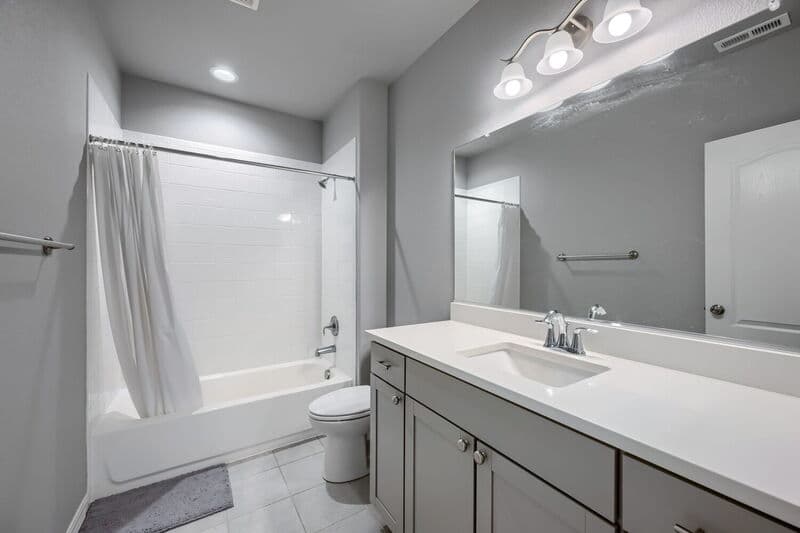 Peyton House: 9983 Henman Terrace