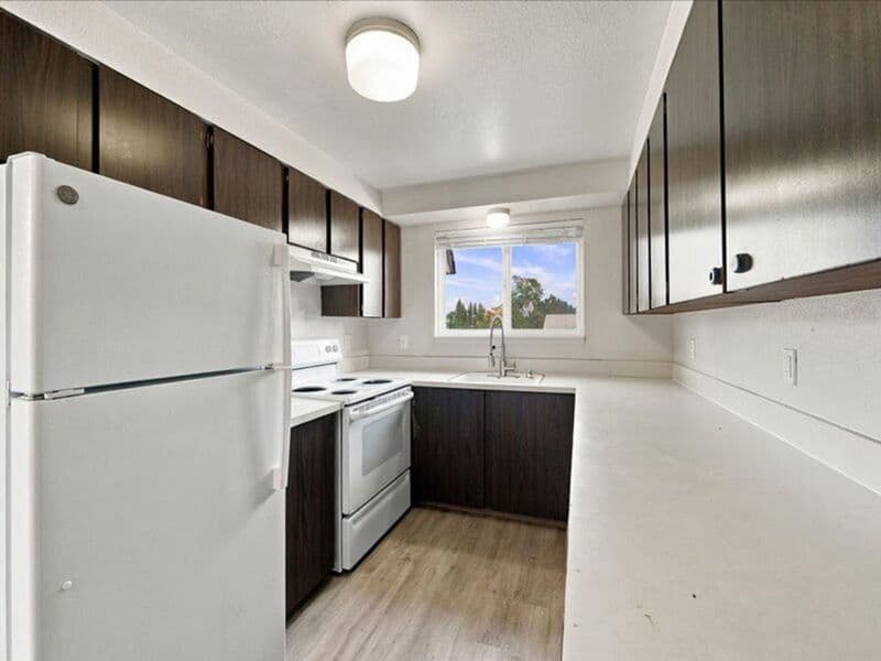 Kennewick Condo: 1501 W. 14th Ave.