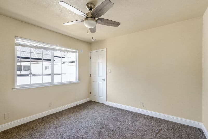Sacramento Condo: 3624 2nd Avenue
