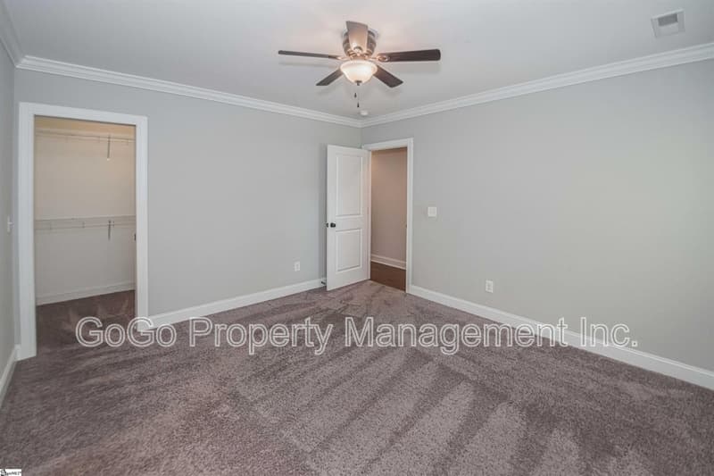 Greenville House: 16 Anchorage Drive