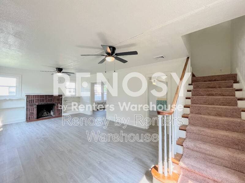 Norfolk House: 1084 Norview Avenue