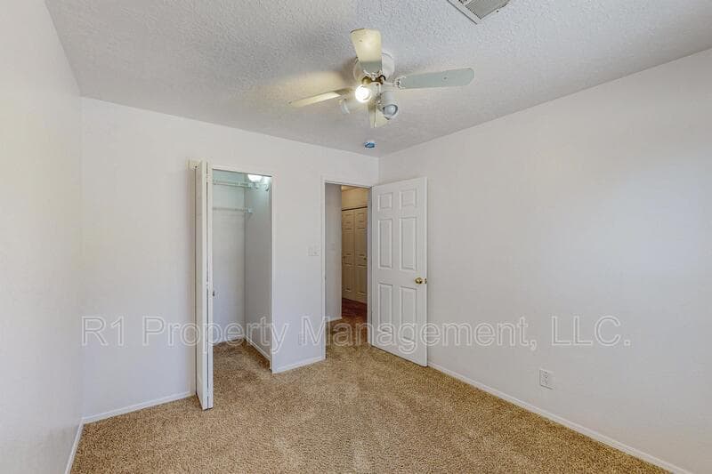 Rio Rancho House: 1729 Chamisa Road Northeast