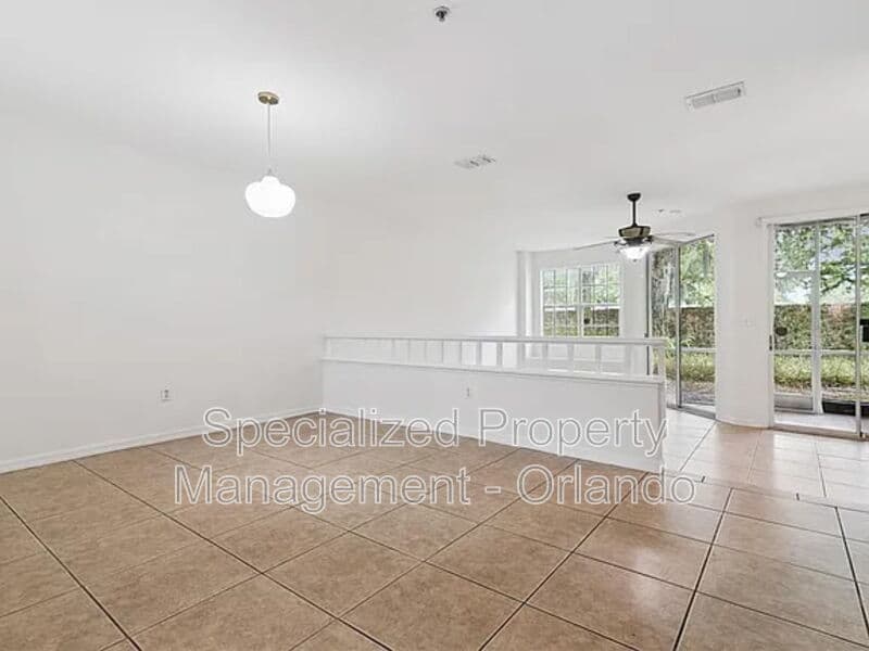 Altamonte Springs Townhome: 685 Scarlet Oak Cir