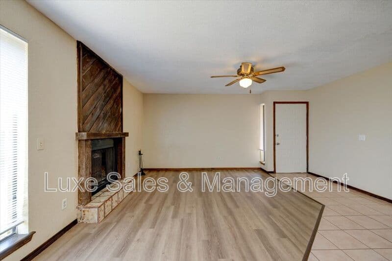 Oklahoma City House: 3718 Southwind Ave