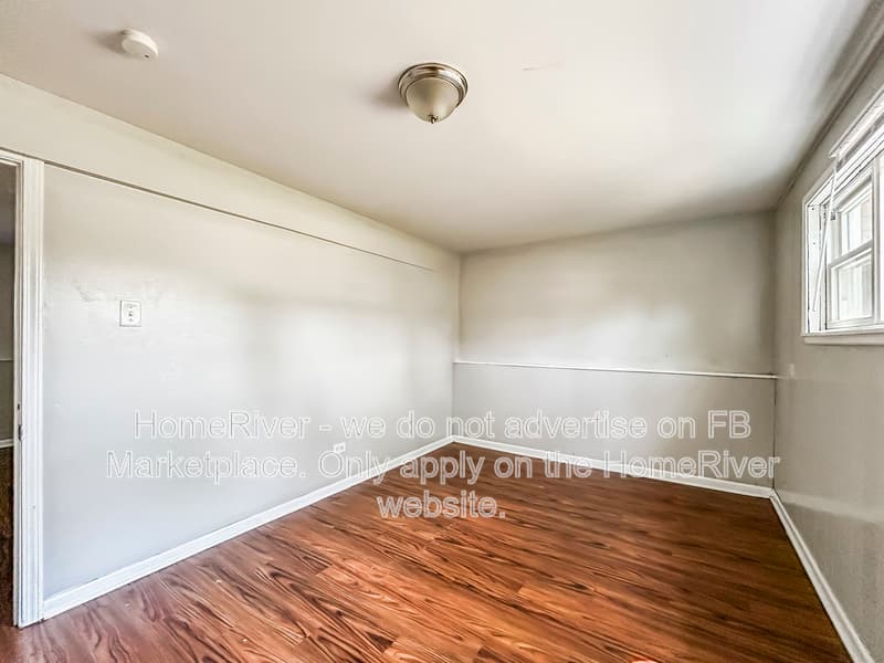 Country Club Hills House: 17849 John Ave