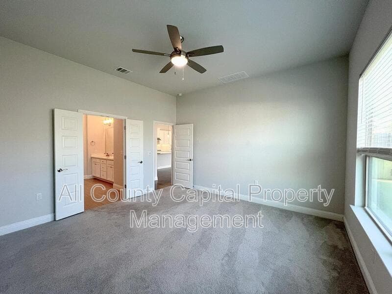 Austin House: 7212 Jument Drive