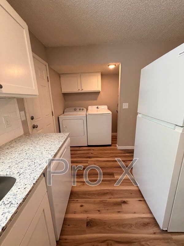 Fayetteville House: 506 N Betty Jo Drive