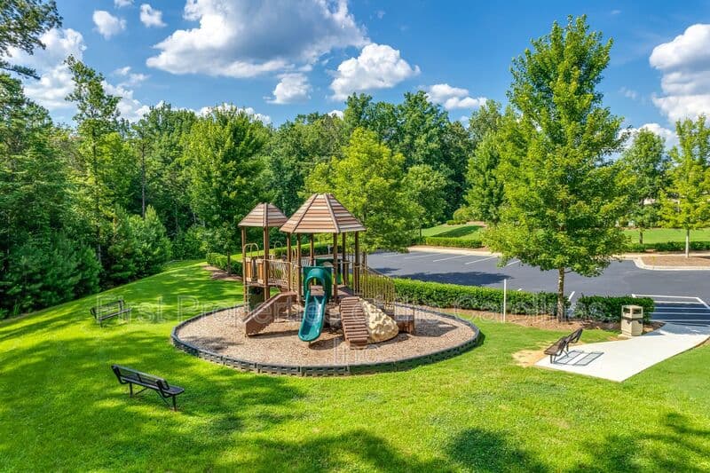Waxhaw House: 3000 sewee Lane