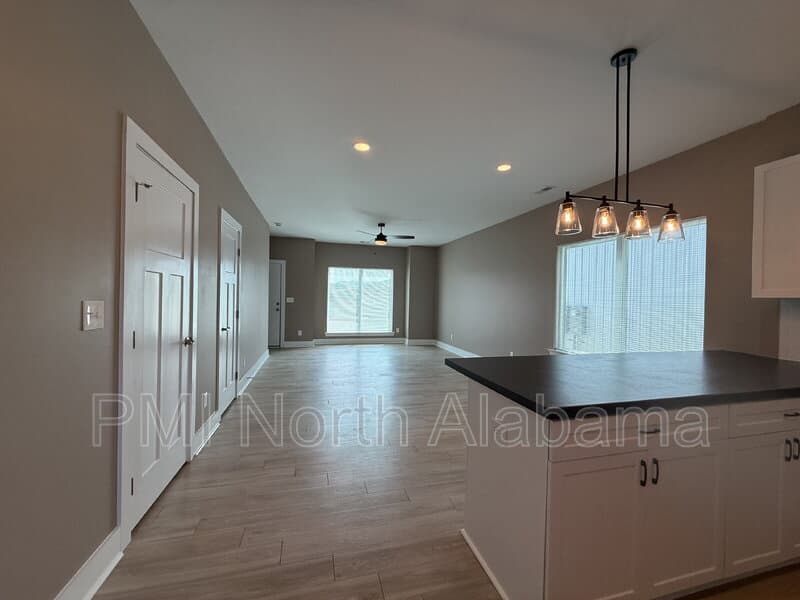 Brownsboro Condo: 401 Morring Rd