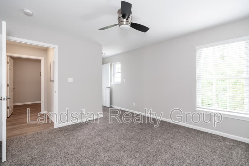 Louisville Condo: 7312 Tiger Way