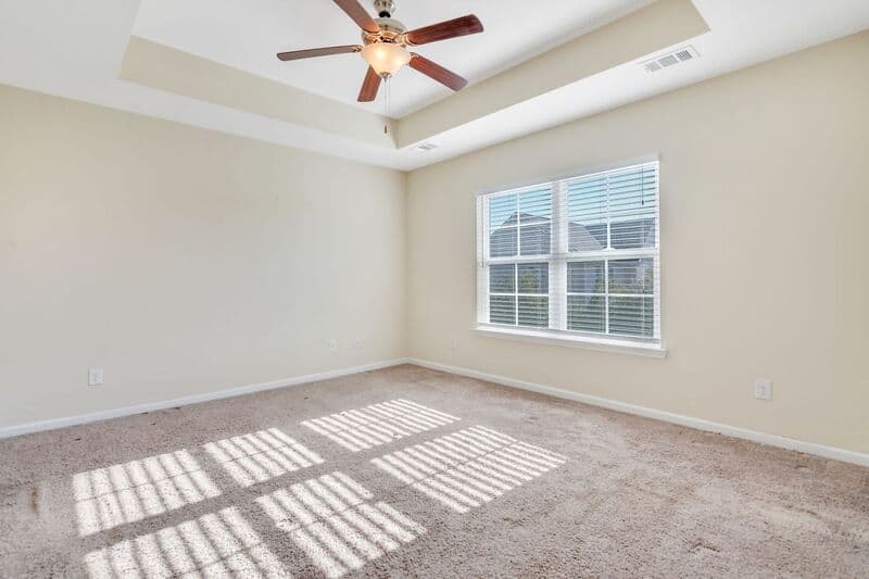 Richmond Hill House: 285 Cantle Dr