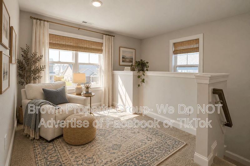 Raeford House: 157 Easy St