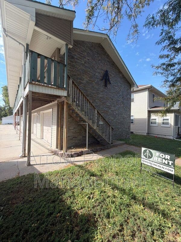 Lincoln Condo: 1323 South 10th Street