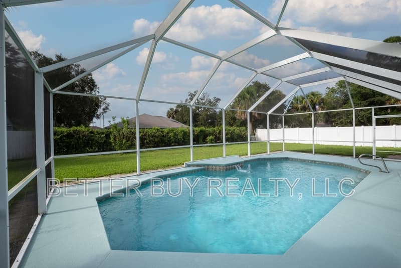 Palm Coast House: 21 Palermo Lane