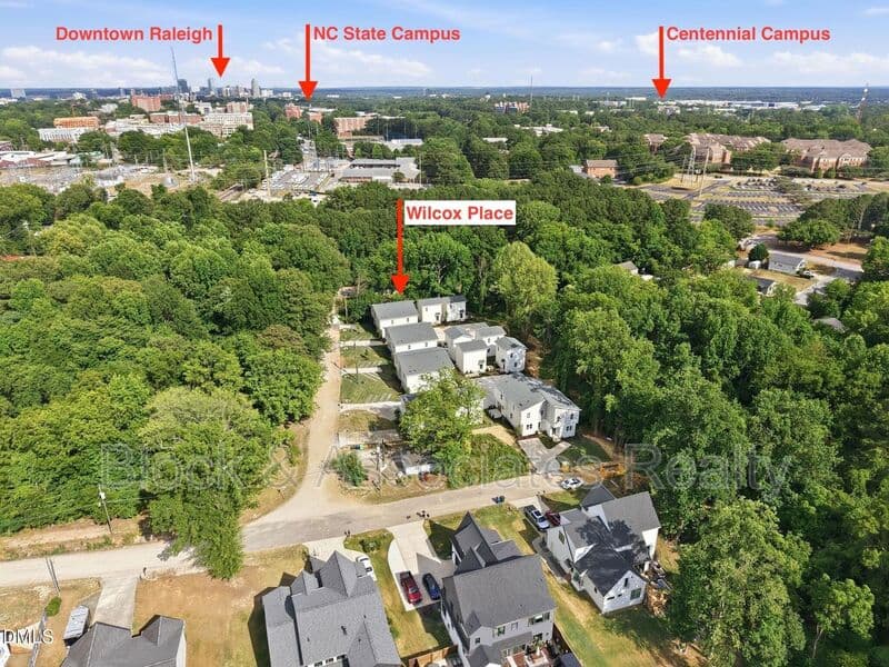 Raleigh House: 2815-101 Wilcox Place