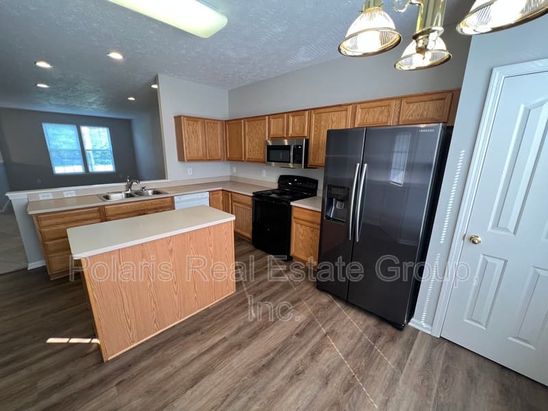 Indianapolis Townhome: 8428 Clayhurst Dr