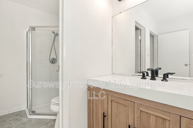 Voorhees Townhome: 63 Sandra Rd