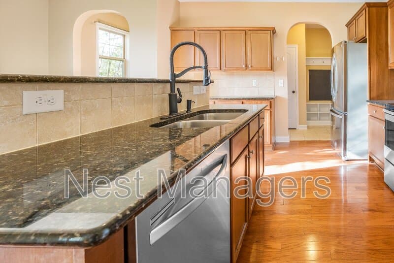 Fayetteville House: 2828 Deepwater Ct.