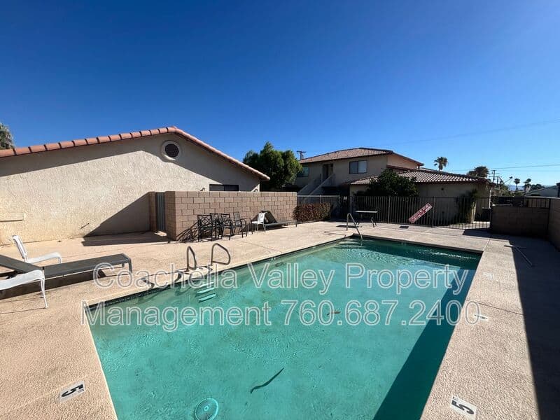 Cathedral City House: 28640 Landau Blvd