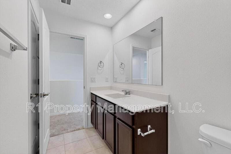 Rio Rancho House: 108 Hue Street
