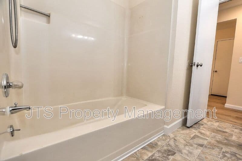 Citrus Heights Condo: 5512 Mike Arthur Ct