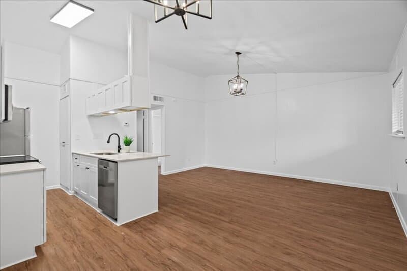 Austin Condo: 3704 Speedway
