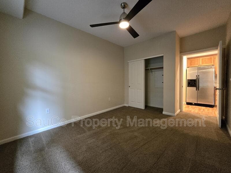 Hillsboro Condo: 10651 Northeast Red Wing Way #102