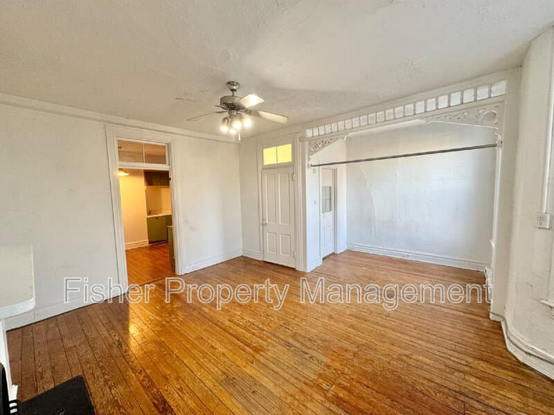 Richmond Condo: 1921 Floyd Avenue