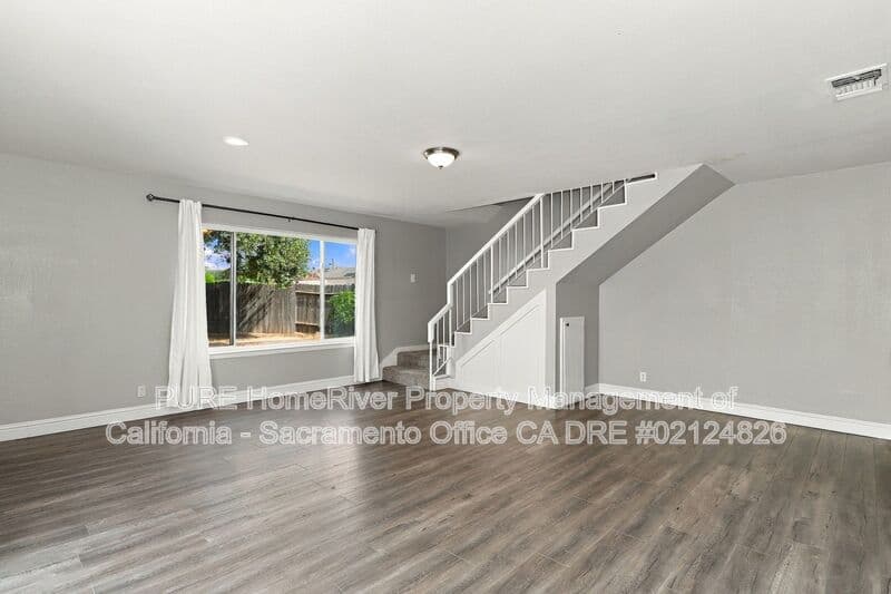 Carmichael House: 5805 Cada Circle