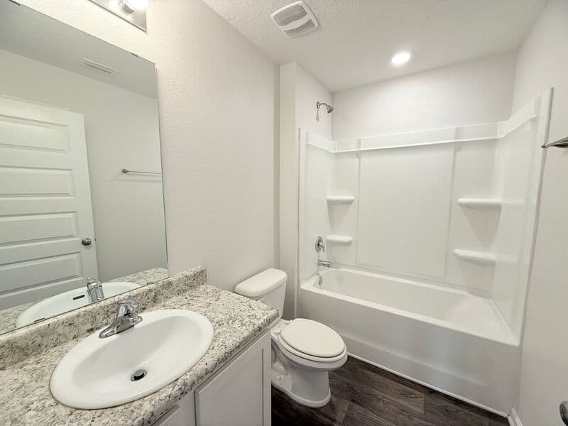 Milton House: 5784 Guinevere Ln