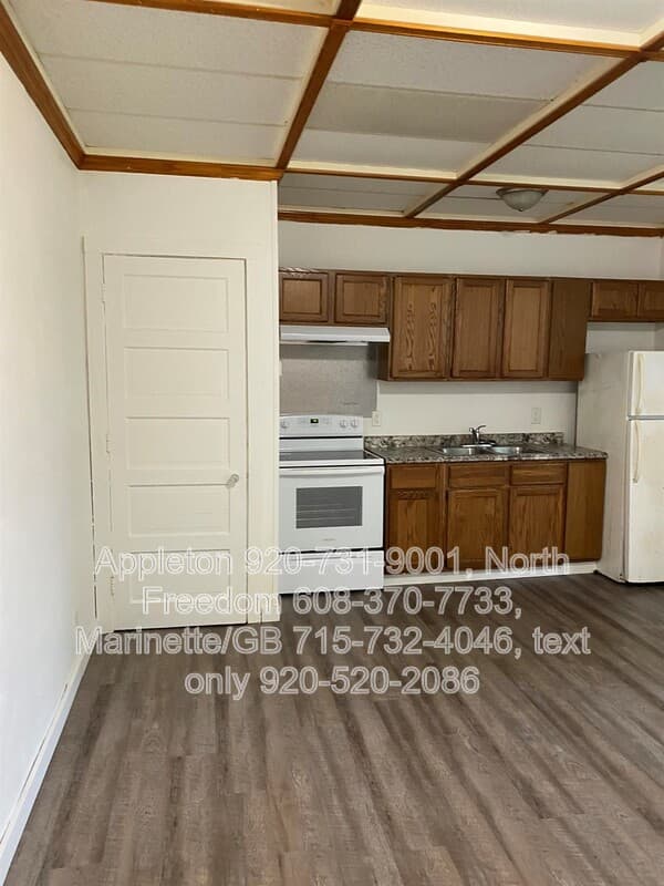 North Freedom Condo: S7559 US 12 B1