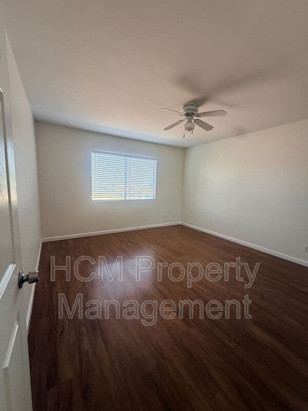 Long Beach House: 2605 E. Washington St.