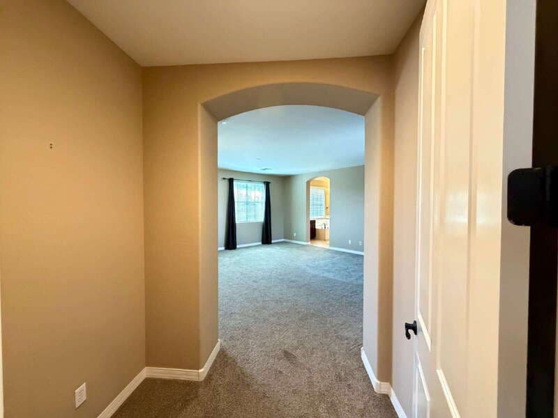 Gilbert House: 6250 South Rochester Drive